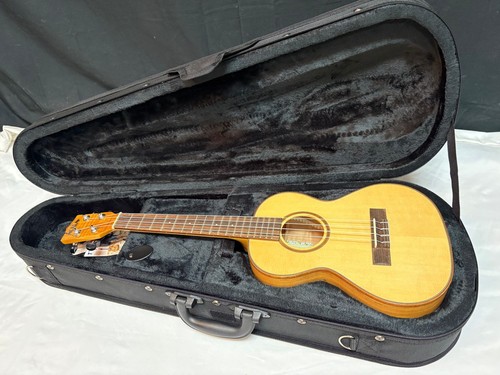 Kala solid spruce - kala, top